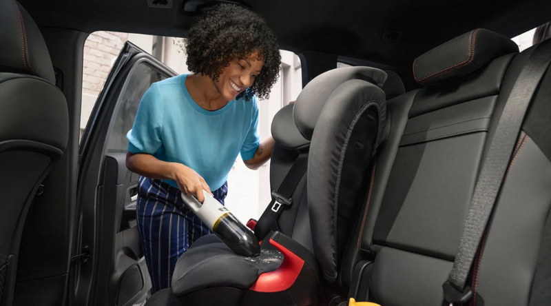 How to Choose a Powerful and Convenient Car Vacuum: Best Models of 2026