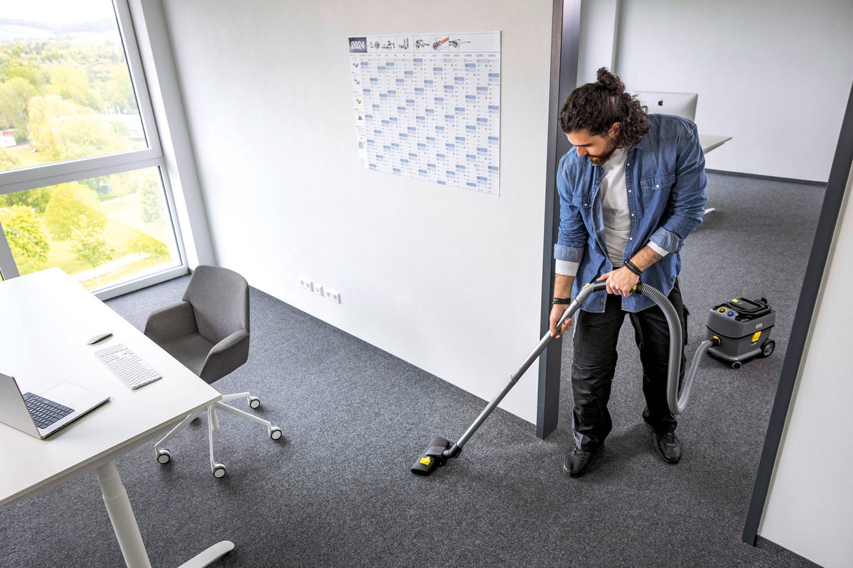 battery-powered vacuum cleaner T 10/1 Bp