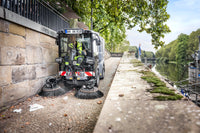 Vacuum sweeper MC 150