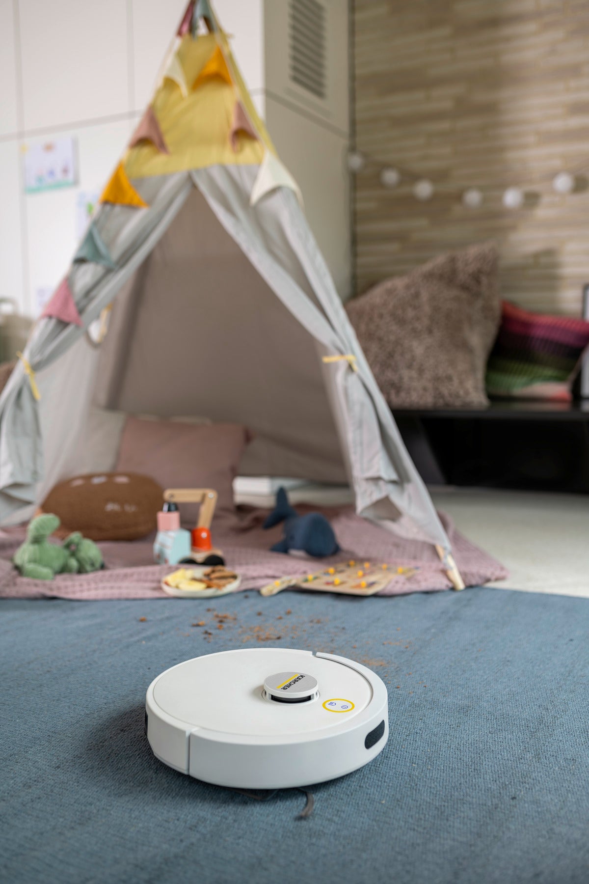 Robot vacuum cleaner with wiping function RVC 3 Comfort